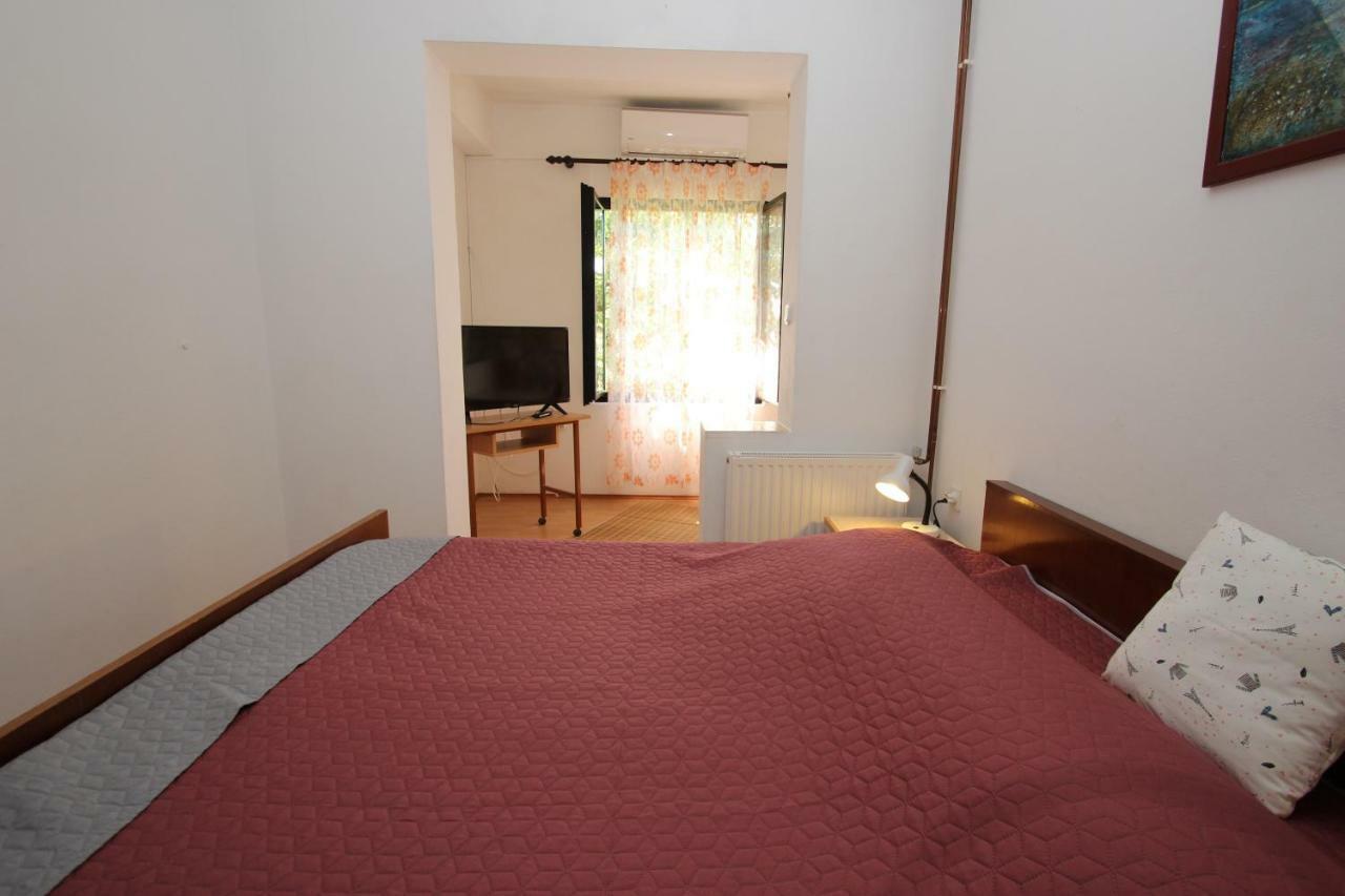 Apartment Sasa Bozac Porec Exterior photo