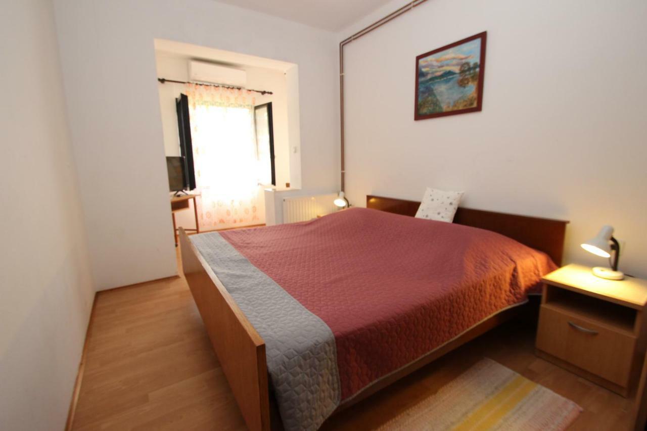 Apartment Sasa Bozac Porec Exterior photo