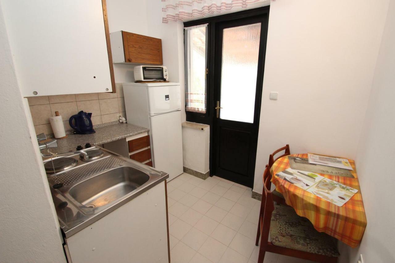 Apartment Sasa Bozac Porec Exterior photo