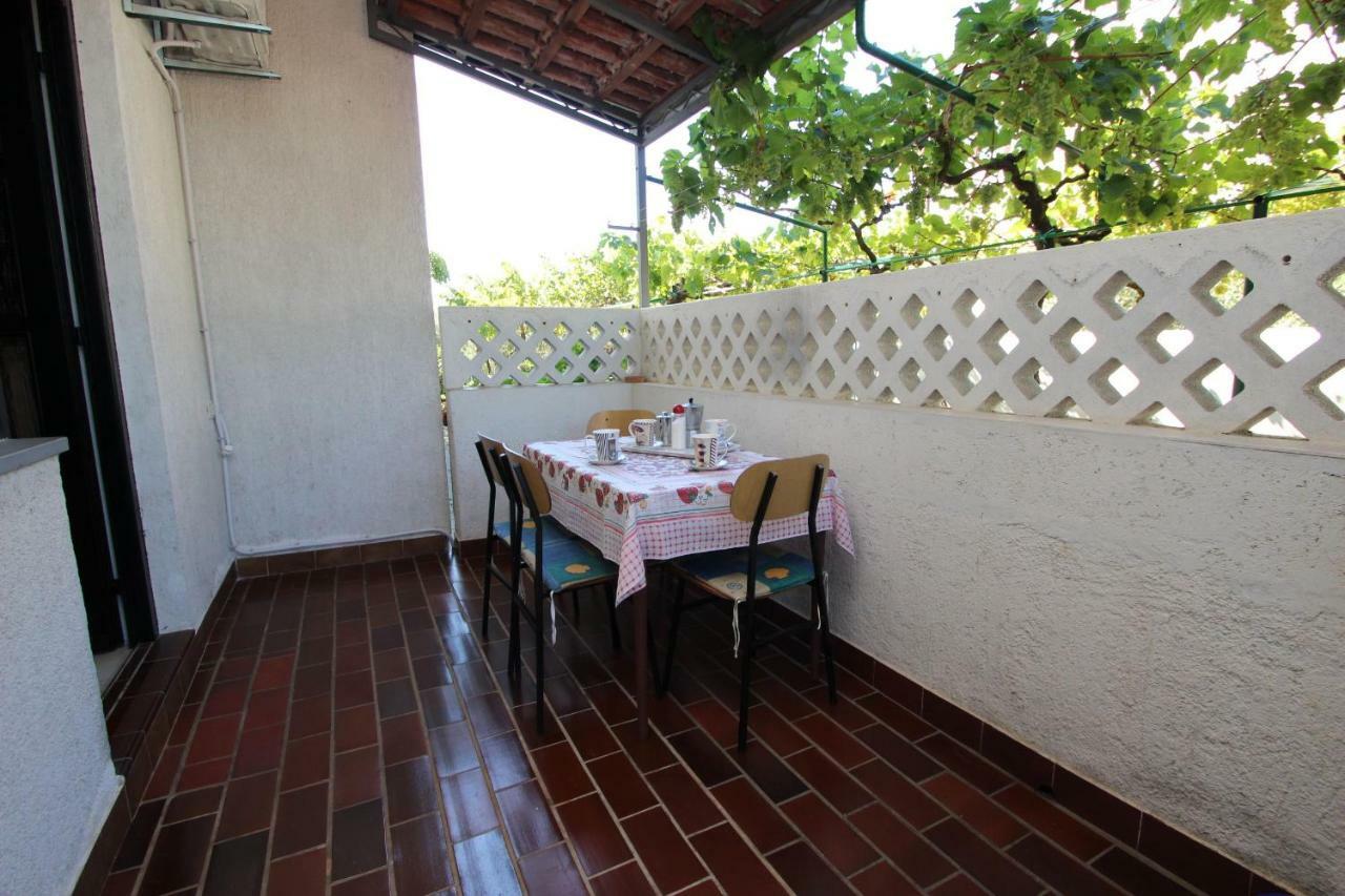 Apartment Sasa Bozac Porec Exterior photo
